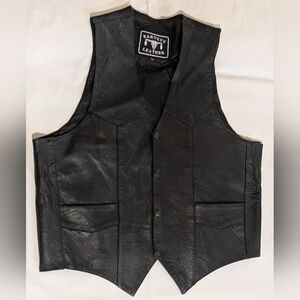 Barneys Vintage Mens Sz 46 Black Leather Biker Vest EUC